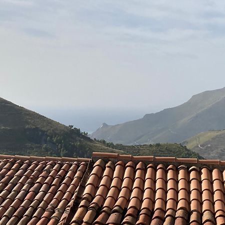 Vila Casa Novecento Aieta Exteriér fotografie