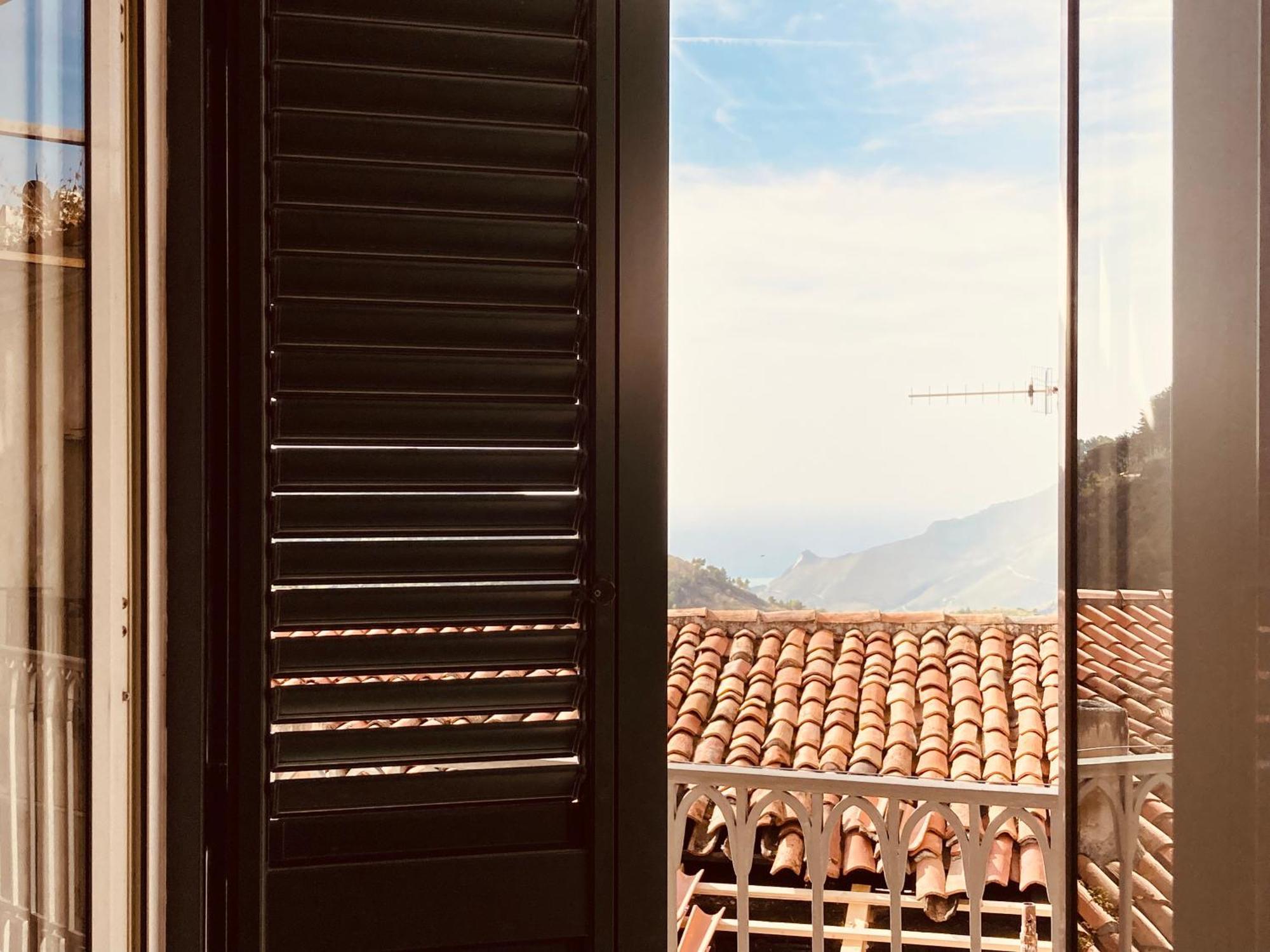 Vila Casa Novecento Aieta Exteriér fotografie